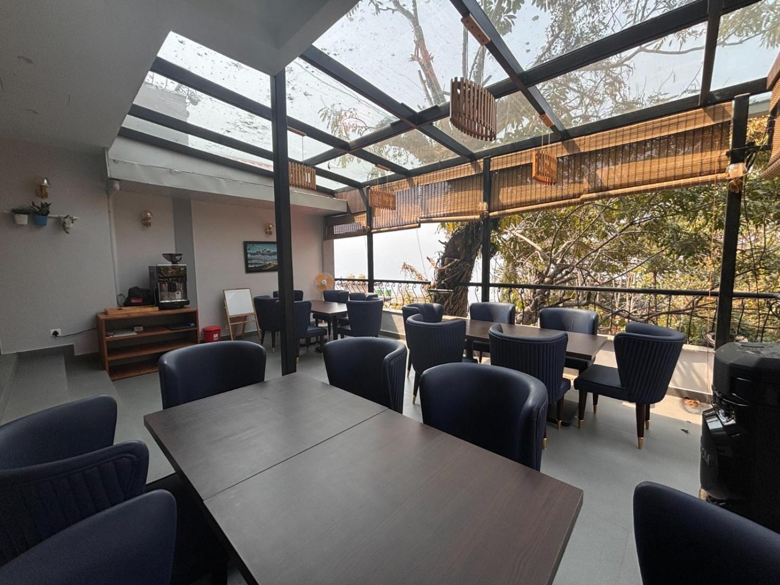 Blue Orchid Premium Hotell Kalimpong Exteriör bild