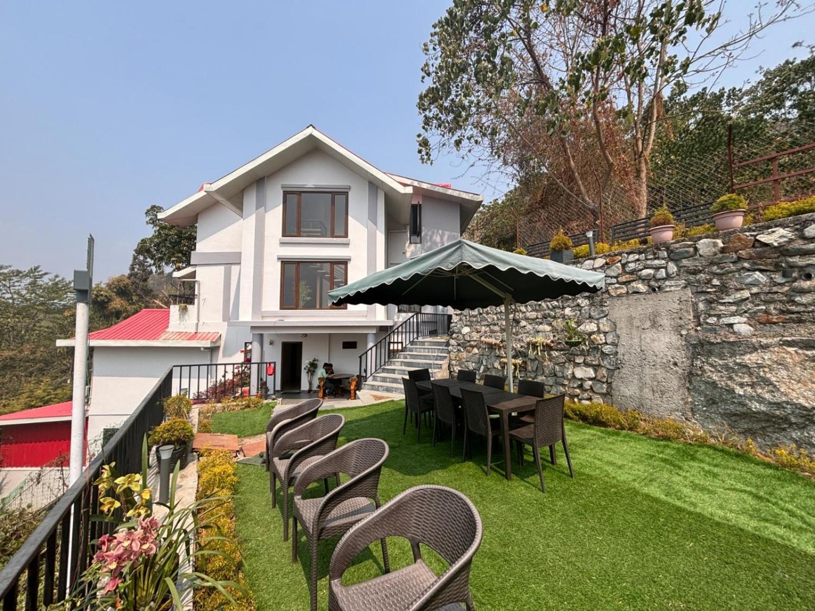 Blue Orchid Premium Hotell Kalimpong Exteriör bild