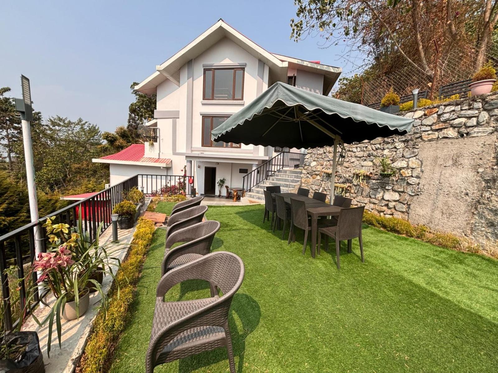 Blue Orchid Premium Hotell Kalimpong Exteriör bild