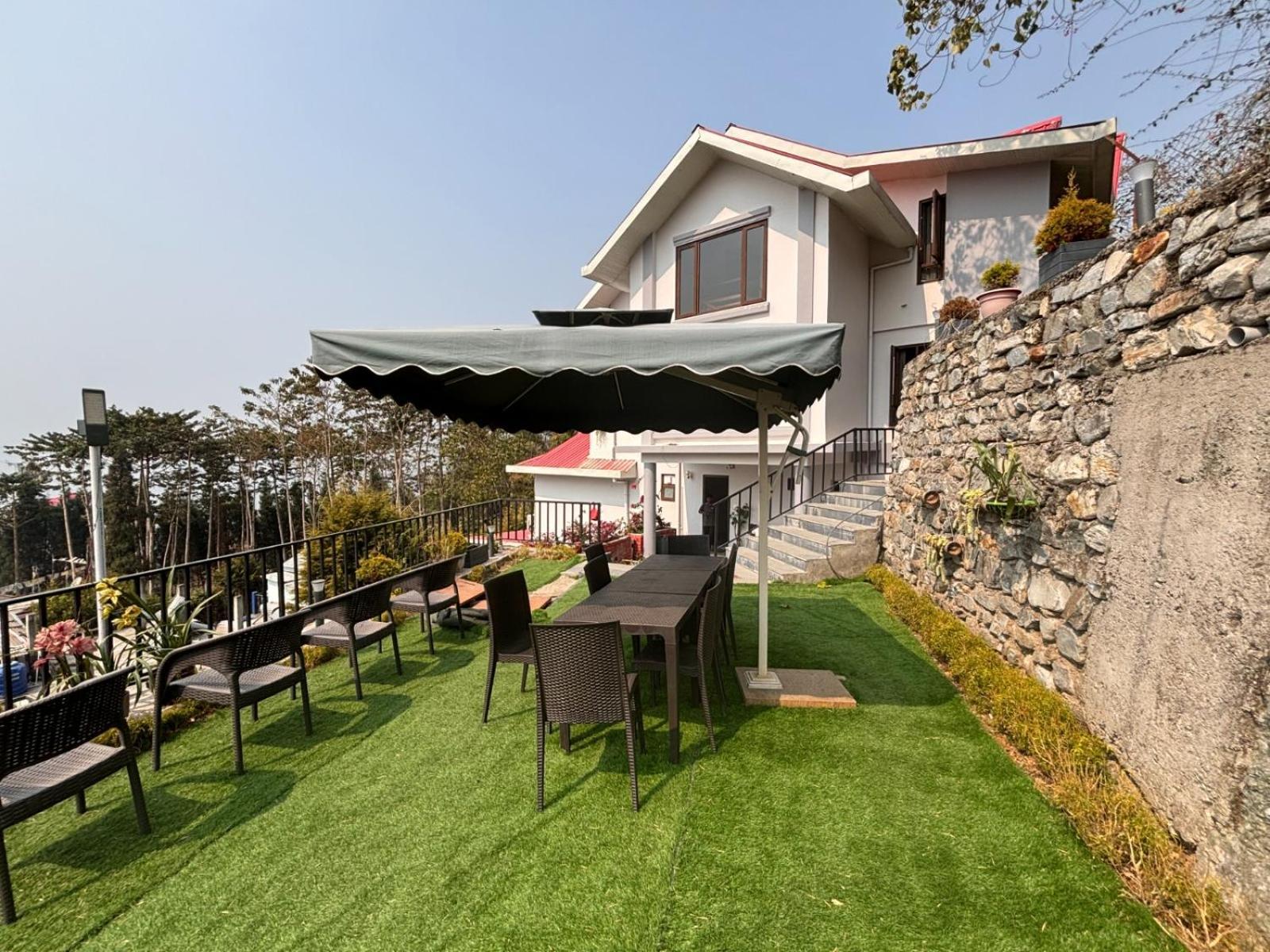 Blue Orchid Premium Hotell Kalimpong Exteriör bild